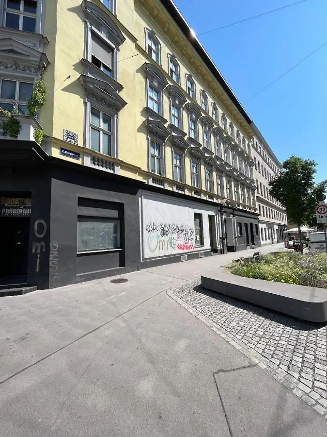 Sunny Apartment Next To Metro 1Br Vienna